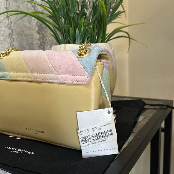 🌷Host pick Kurt Geiger London Mini
Suede Rainbow Striped Kensington Crossbody 🌷🌷 - Picture 10 of 13